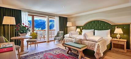 Hotel Sassongher – Preferred Hotels & Resorts