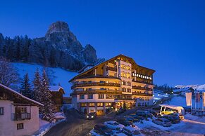 Hotel Sassongher – Preferred Hotels & Resorts