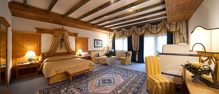 Hotel Sassongher – Preferred Hotels & Resorts