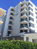 Aqualine Apartments
