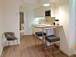 Apartments Hostemplo Suites