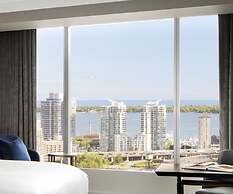 The Ritz-Carlton, Toronto