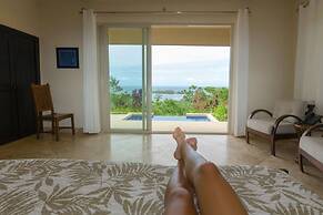 Red Frog Beach Island Resort