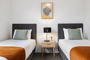Oxley Court Serviced Apartments