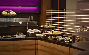 Hilton Frankfurt Airport