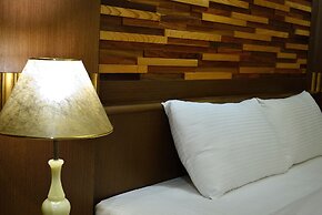 Ying Zhen Hotel