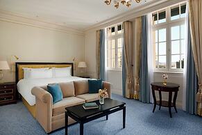 Shangri-La Paris
