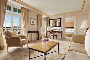 Shangri-La Paris