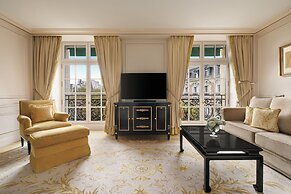 Shangri-La Paris