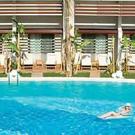 Paloma Pasha  - All inclusive