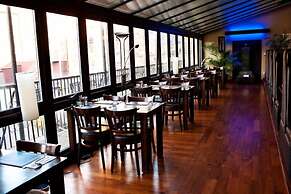 The City Hotel