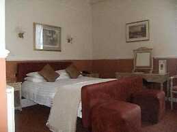 The City Hotel