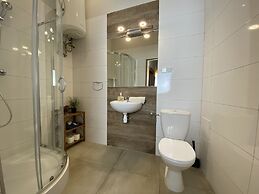 P&J Apartments
