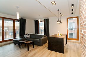 P&J Apartments