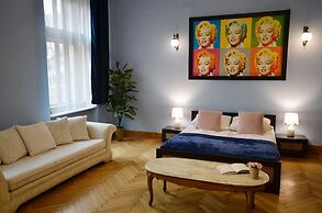 P&J Apartments