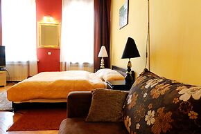 P&J Apartments