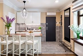 P&J Apartments