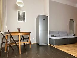 P&J Apartments