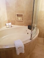 ANTARA HOTEL & SUITES - MIRAFLORES