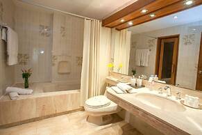 ANTARA HOTEL & SUITES - MIRAFLORES