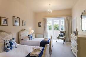 Eshott Hall