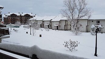 Pinerose Resort