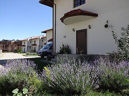Pinerose Resort