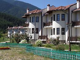 Pinerose Resort