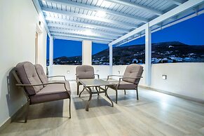Kontaratos Studios & Apartments
