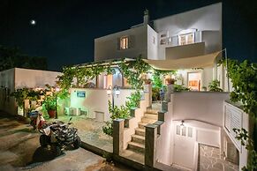 Kontaratos Studios & Apartments