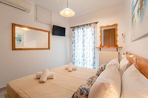 Kontaratos Studios & Apartments