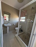 Le Blue Guesthouse