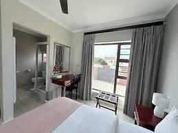 Le Blue Guesthouse