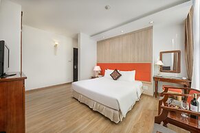 Sun River Hotel