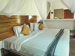 Puri Sari Beach Hotel
