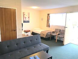 Greenview Motel
