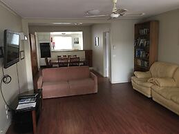 Kickback Cottages