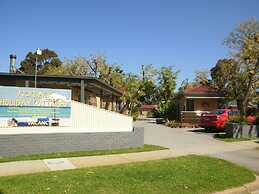 Kickback Cottages