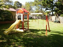 Kickback Cottages