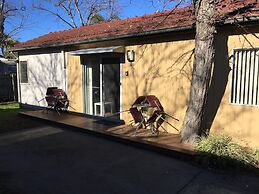 Kickback Cottages