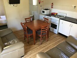 Kickback Cottages