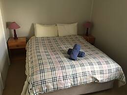 Kickback Cottages