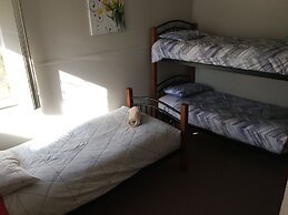 Kickback Cottages