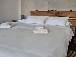 Wiki Hostel & Greenvillage
