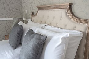 Llechwen Hall Hotel