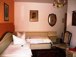 Haus Mooren Hotel Garni