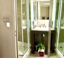 Hotel Kyriad Vichy Spa Cinq Mondes