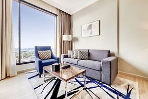 Two Seasons Hotel & Apartments