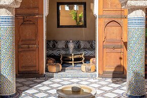 Riad Layalina