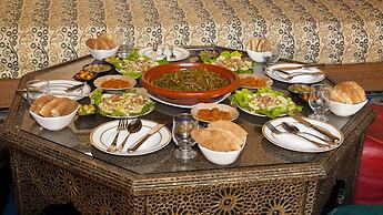 Riad Layalina